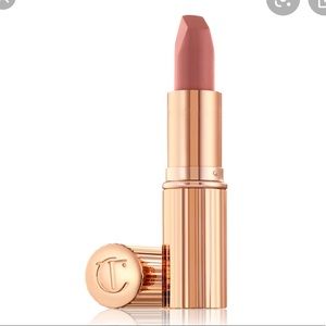 New! Charlotte Tilbury matte pillow talk lipstick